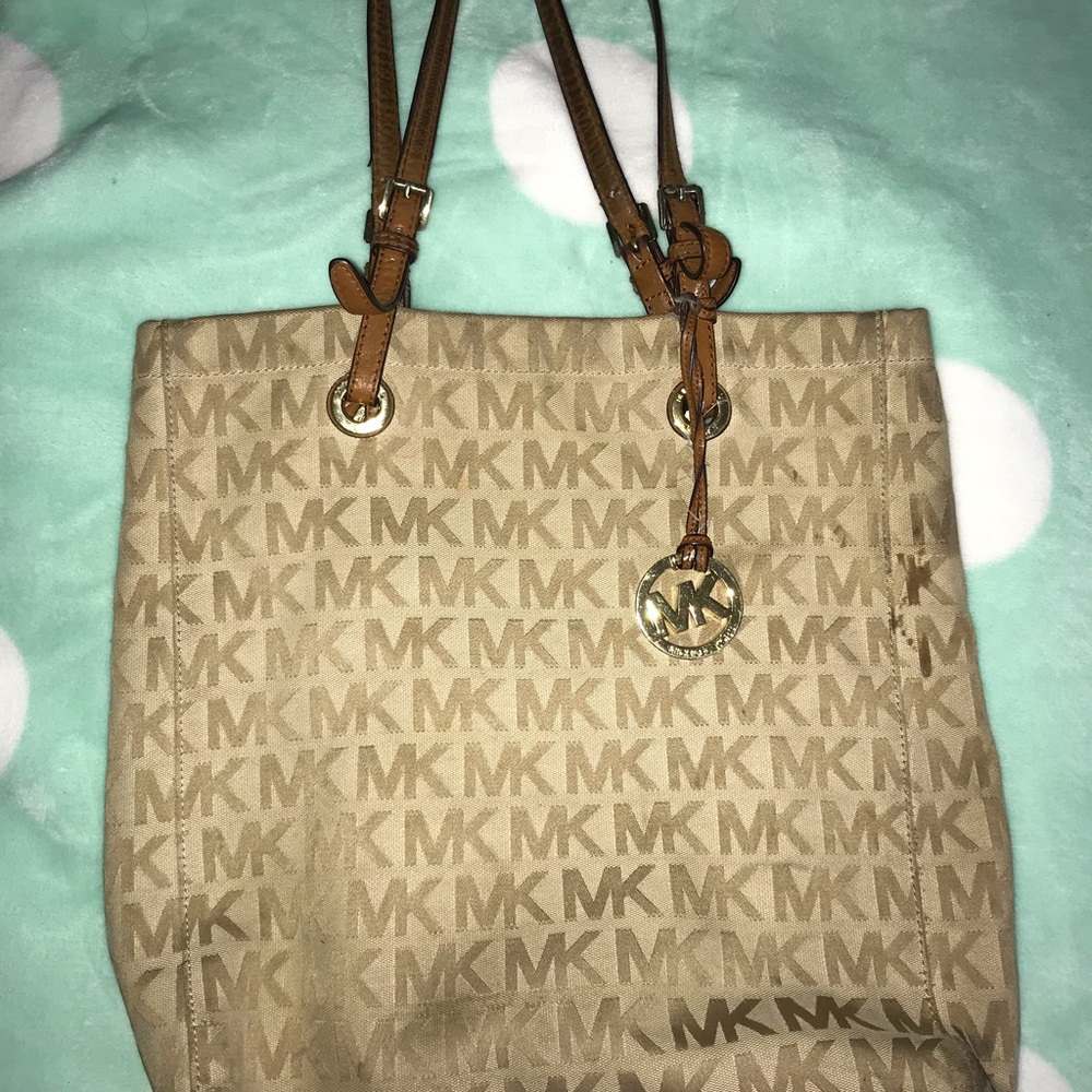 Purse - Picture 2 of 3